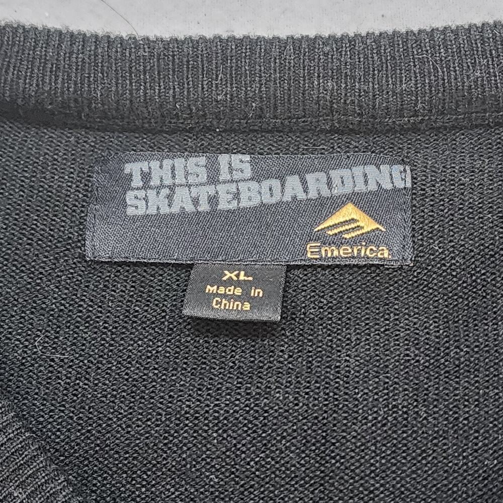 2000s Emerica Skateboarding Freshman Argyle V-neck Sweater Men's Sz XL - Picture 5 of 6